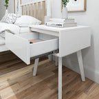 Table de chevet moderne en bois massif avec 1 tiroir