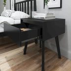 Table de chevet moderne en bois massif avec 1 tiroir